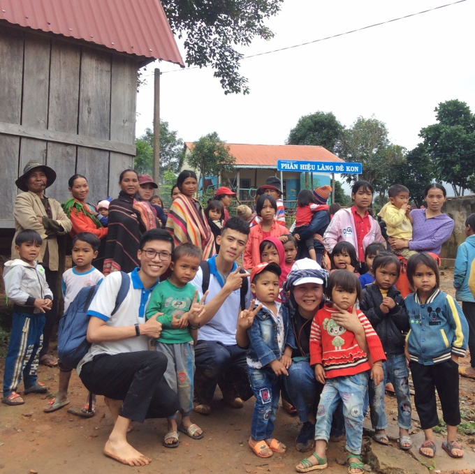 Nam sinh viên thực hiện 27 dự án thiện nguyện với tổng kinh phí lên đến 10 tỷ đồng: “Mình làm vì trải nghiệm, không làm cho đẹp CV”- Ảnh 3.