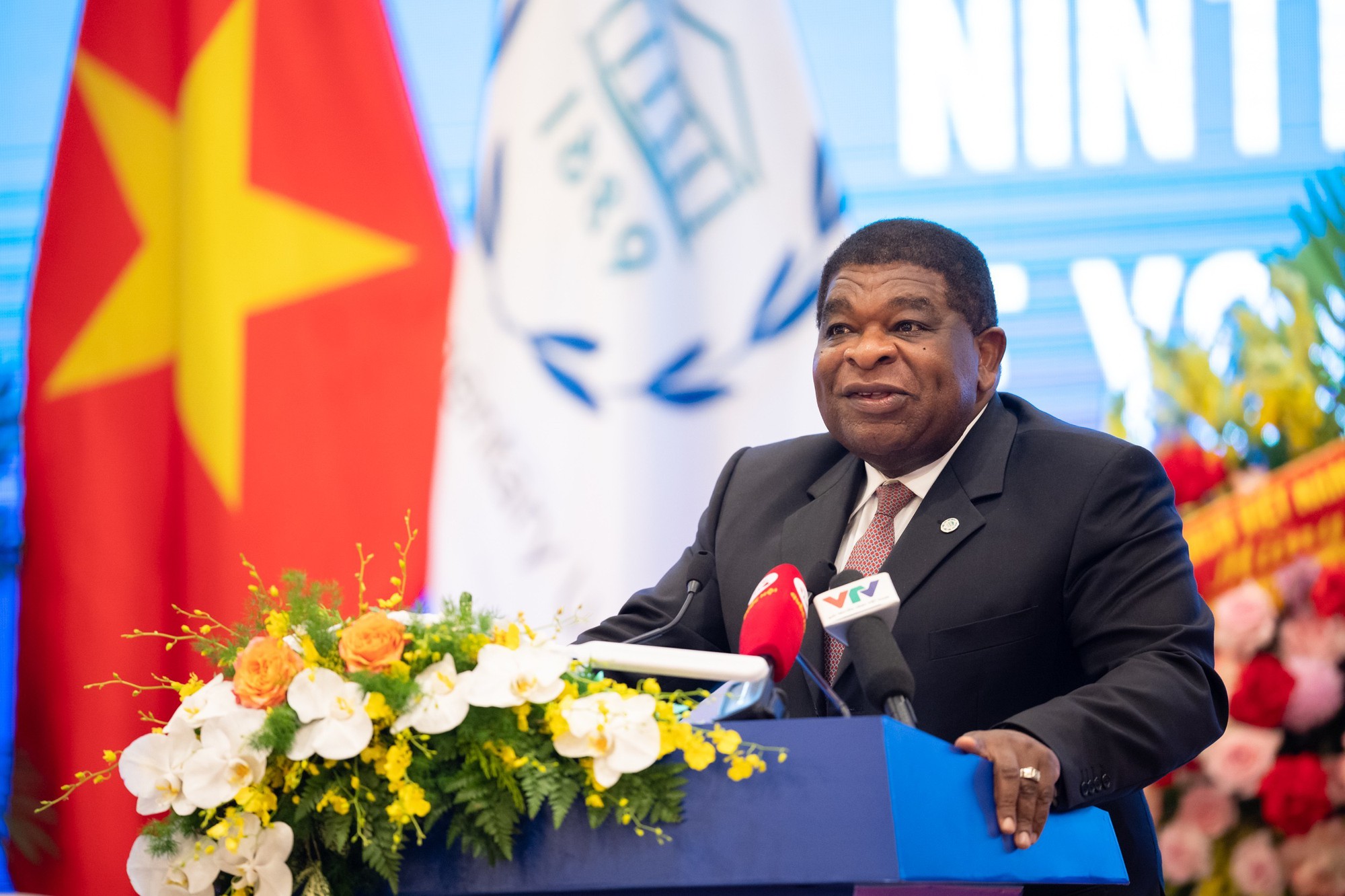 The IPU Secretary General Martin Chungong: The young parlimenrarians play the leading role in advancing digital transformation and innovations - Ảnh 2.