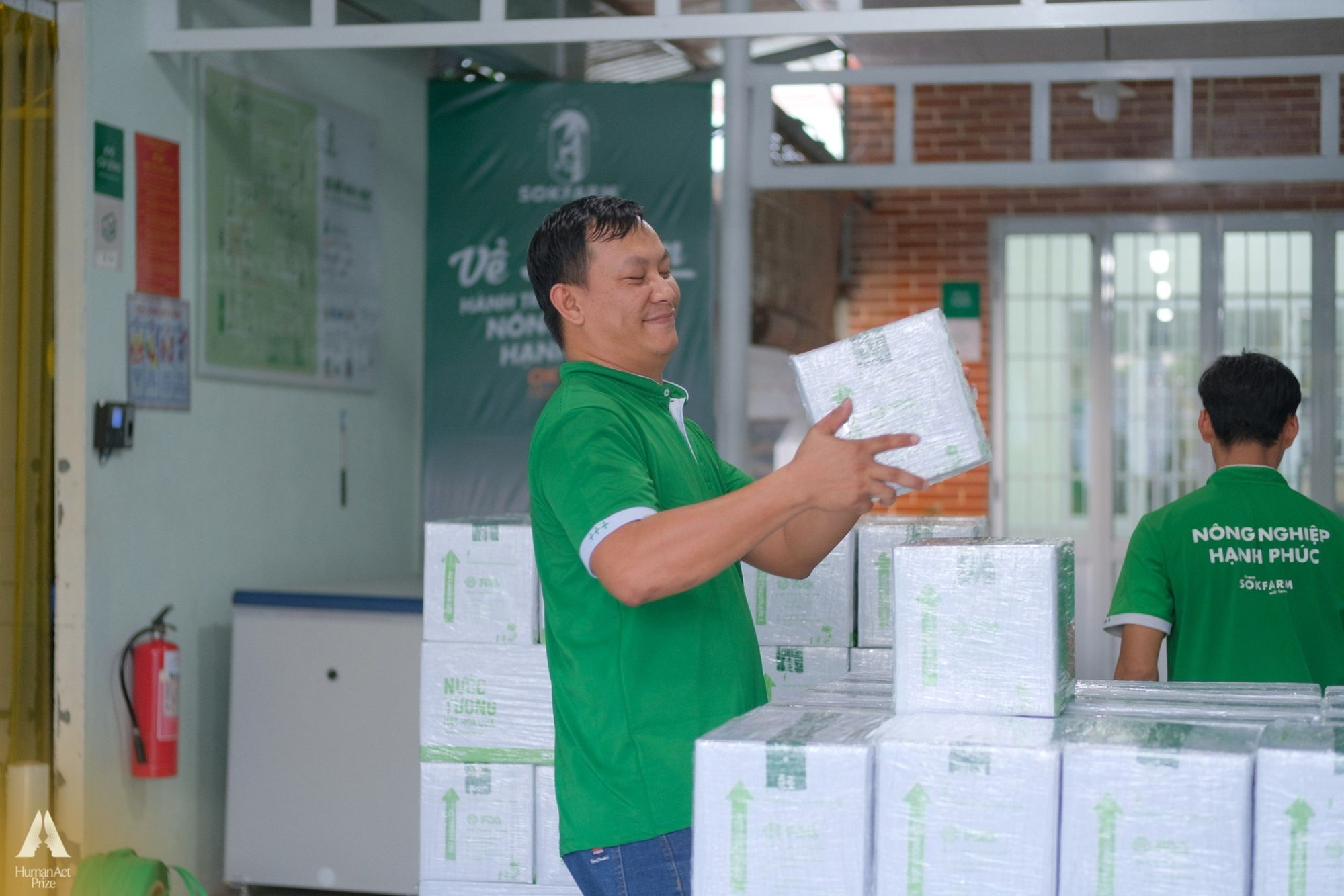 Những trái dừa "kỳ lạ" ở Trà Vinh và sự ra đời của loại đồ uống khiến khách Mỹ say mê- Ảnh 7. Những trái dừa "kỳ lạ" ở Trà Vinh và sự ra đời của loại đồ uống khiến khách Mỹ say mê- Ảnh 7.