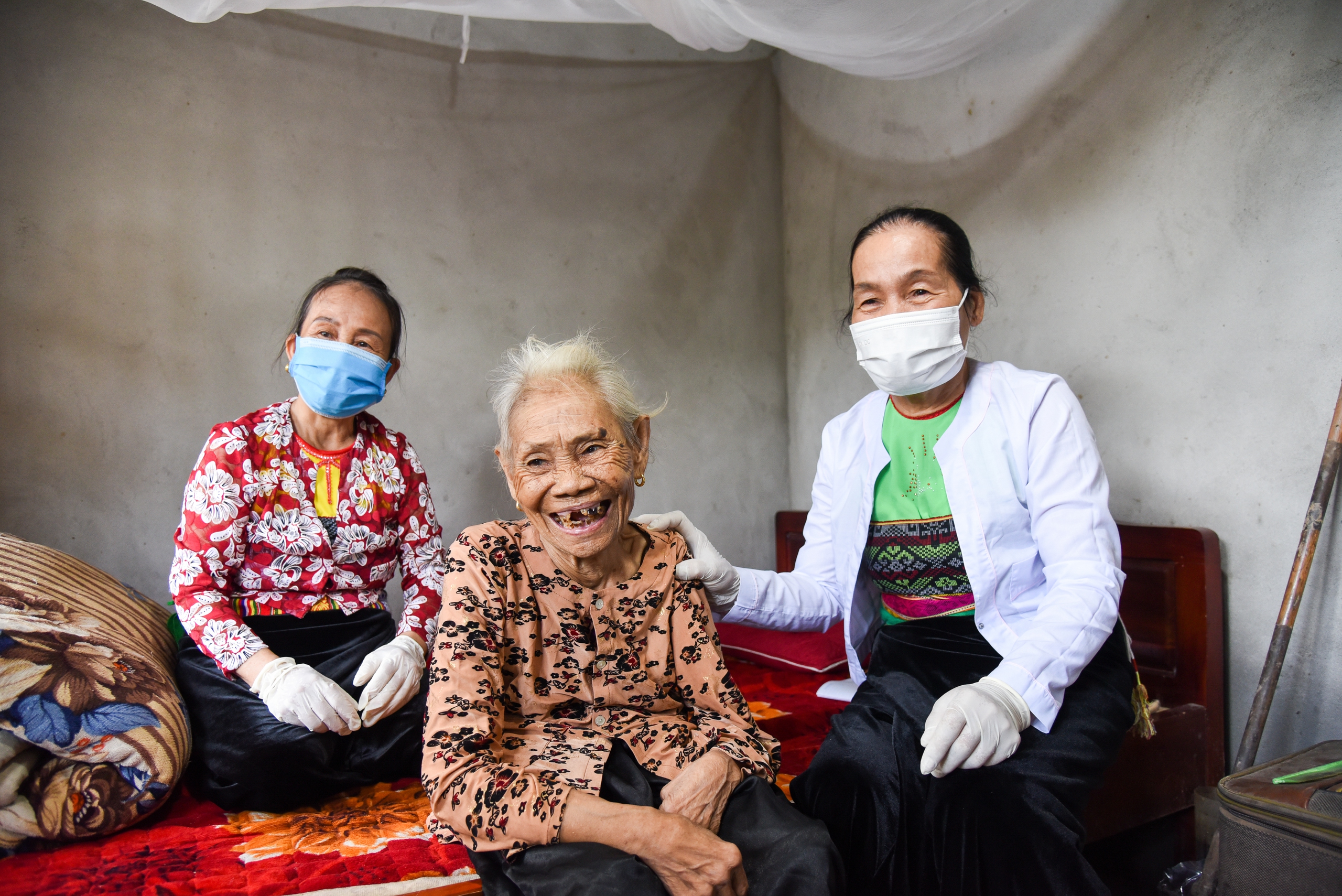 Câu lạc bộ Liên thế hệ Tự giúp nhau - Ảnh 23.