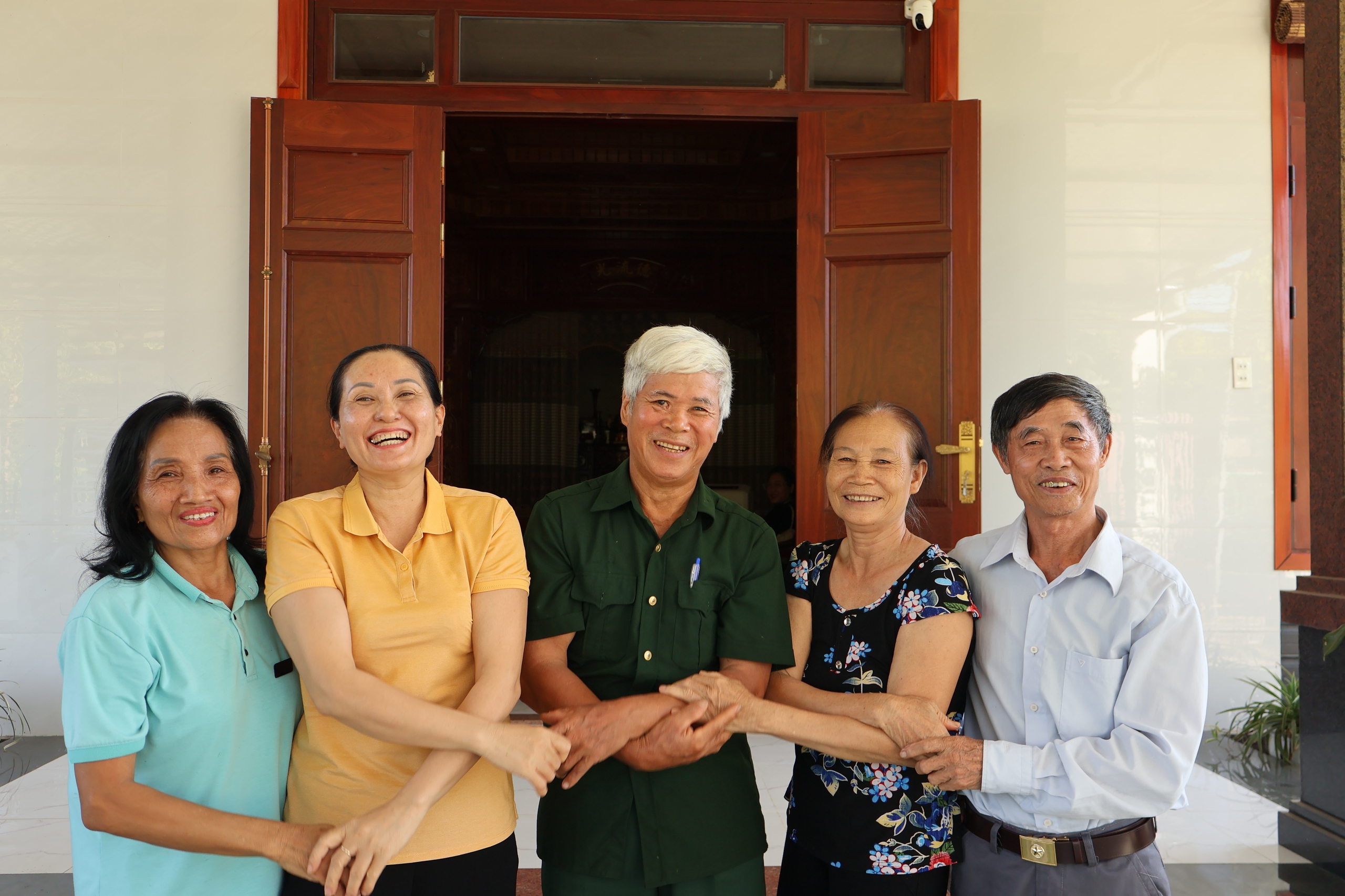 Câu lạc bộ Liên thế hệ Tự giúp nhau - Ảnh 2.