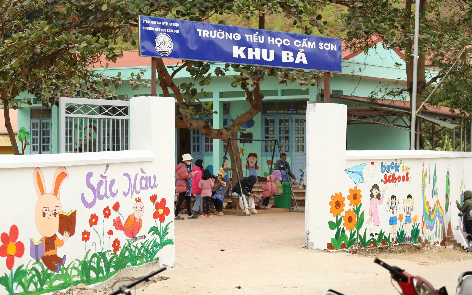 Sắc Màu Tuổi Thơ