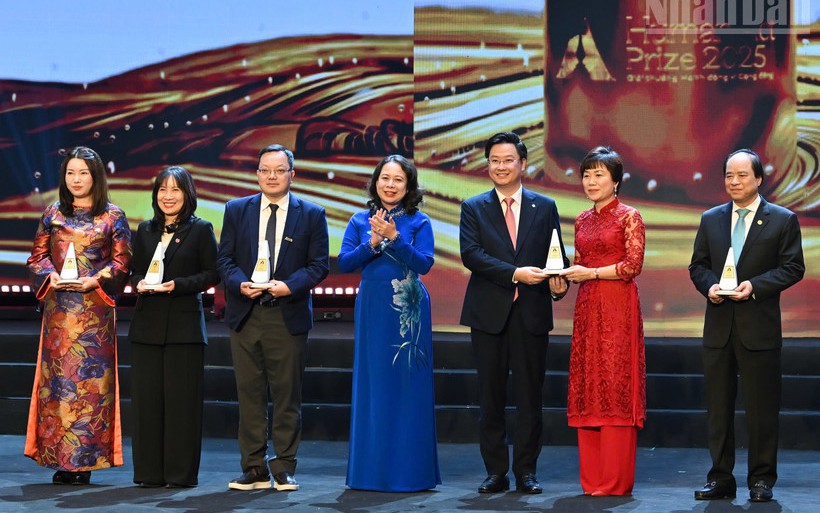 [Trực tiếp] Gala trao Giải thưởng Hành động vì Cộng đồng 2025