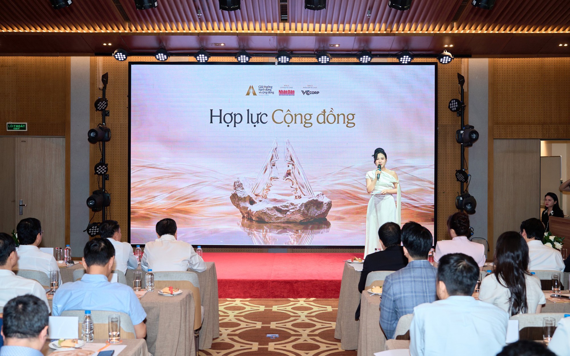 Giải thưởng Hành động vì cộng đồng - Human Act Prize 2026: "Hãy mang đến thế mạnh của mình và cùng tạo ra những thay đổi lớn hơn"