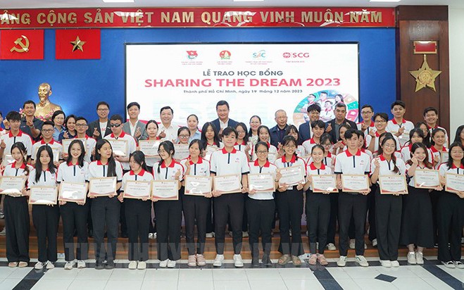 Học bổng SCG Sharing the Dream