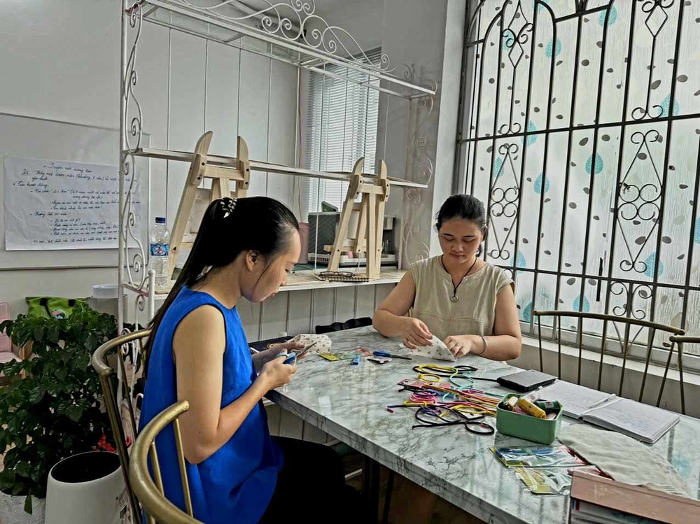 Dự án hỗ trợ trẻ tự kỷ và chậm phát triển trí tuệ Thương & An- Ảnh 7. Dự án hỗ trợ trẻ tự kỷ và chậm phát triển trí tuệ Thương & An- Ảnh 7.