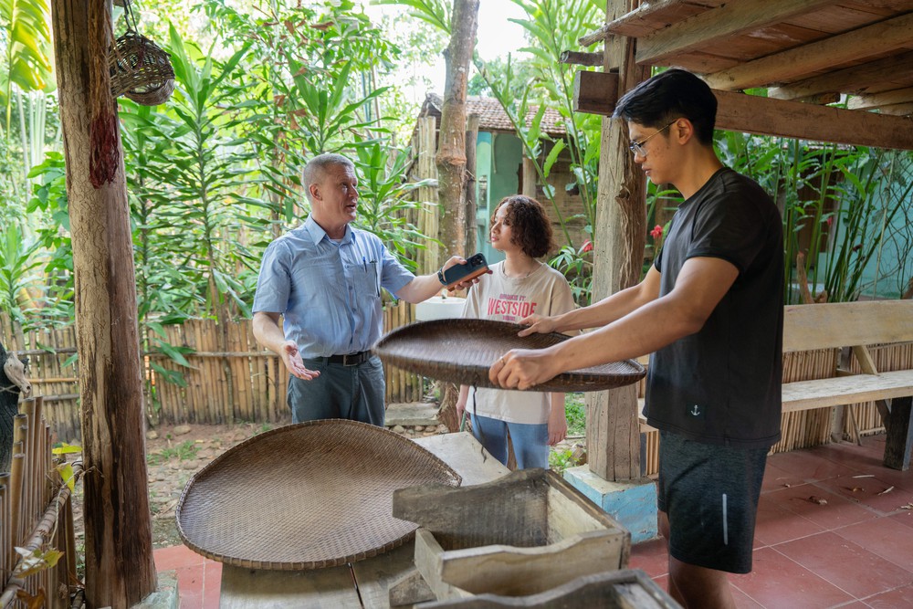 Bảo tồn ngôn ngữ và văn hóa dân tộc Bahnar- Ảnh 18.