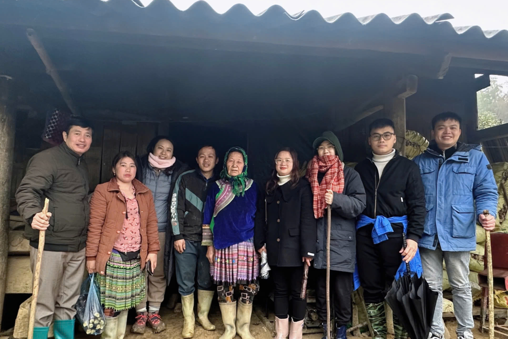 Chuyến tàu sức khỏe IVIE- Ảnh 10. Chuyến tàu sức khỏe IVIE- Ảnh 10.