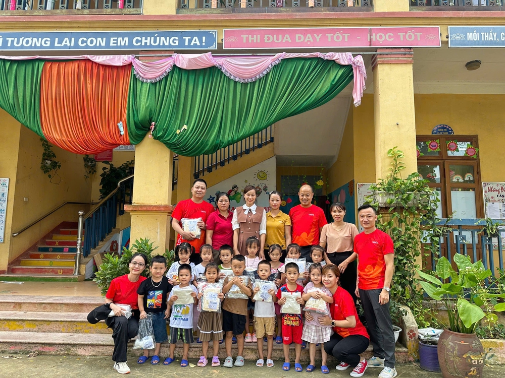 CANIFA HƠI ẤM MÙA ĐÔNG- Ảnh 8. CANIFA HƠI ẤM MÙA ĐÔNG- Ảnh 8.