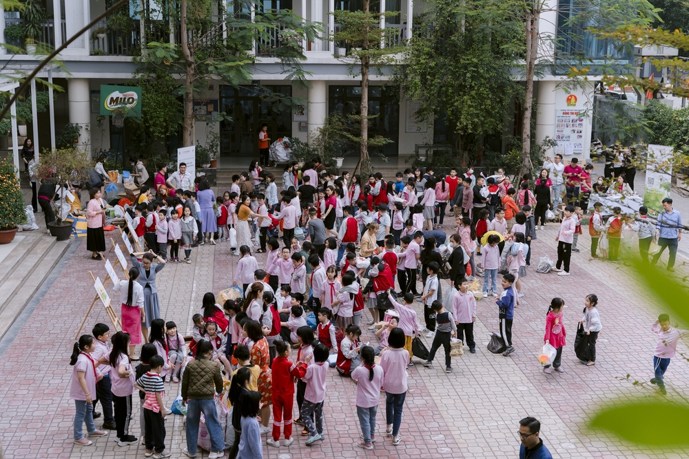 Ngày hội gia đình - Chia sẻ yêu thương- Ảnh 10. Ngày hội gia đình - Chia sẻ yêu thương- Ảnh 10.