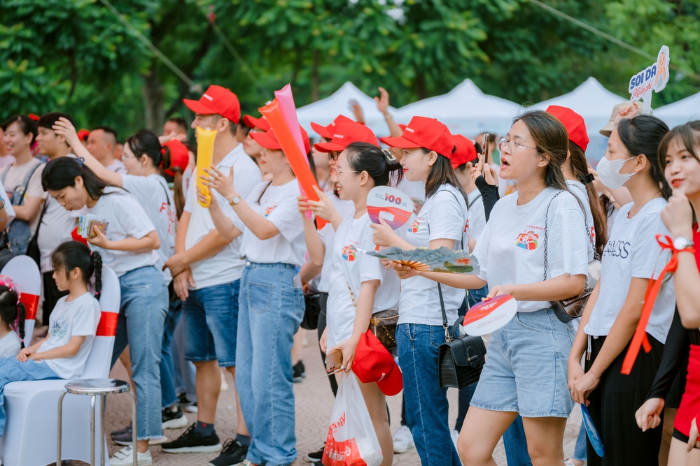 Ngày hội gia đình - Chia sẻ yêu thương- Ảnh 7. Ngày hội gia đình - Chia sẻ yêu thương- Ảnh 7.