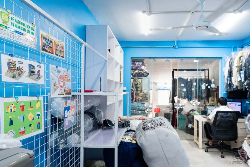 Giặt là Sáng - Tiệm giặt là người Điếc- Ảnh 19.