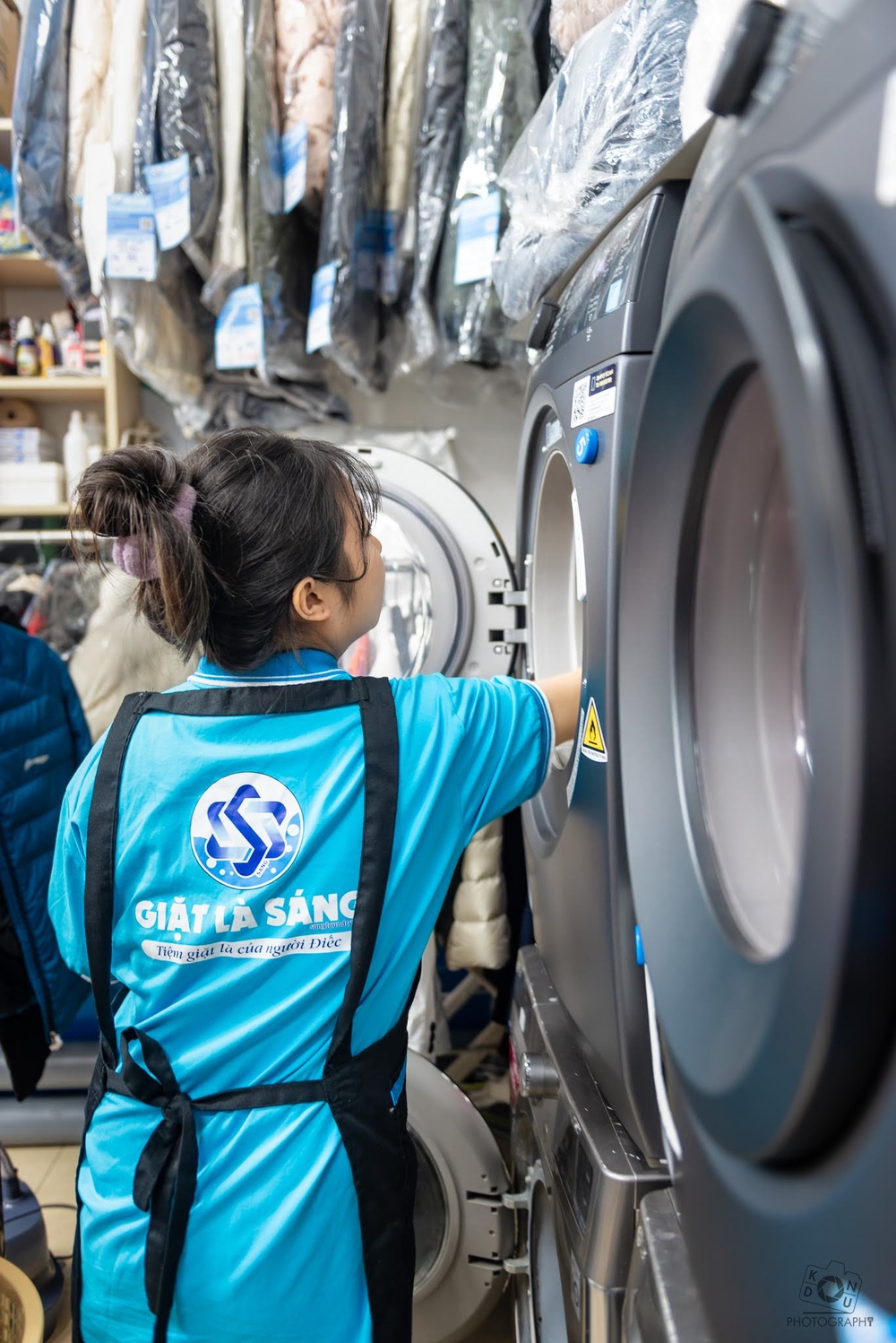 Giặt là Sáng - Tiệm giặt là người Điếc- Ảnh 11.