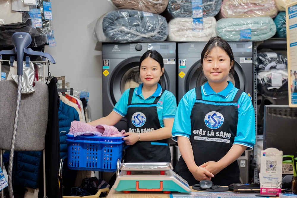 Giặt là Sáng - Tiệm giặt là người Điếc- Ảnh 13.