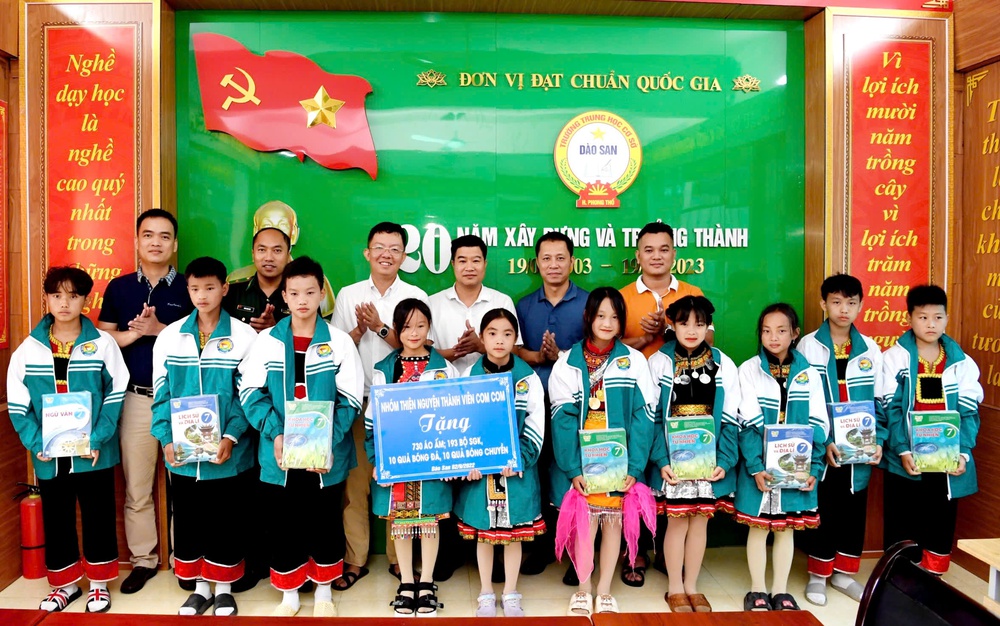 Thắp lên một que diêm - Ảnh 15.