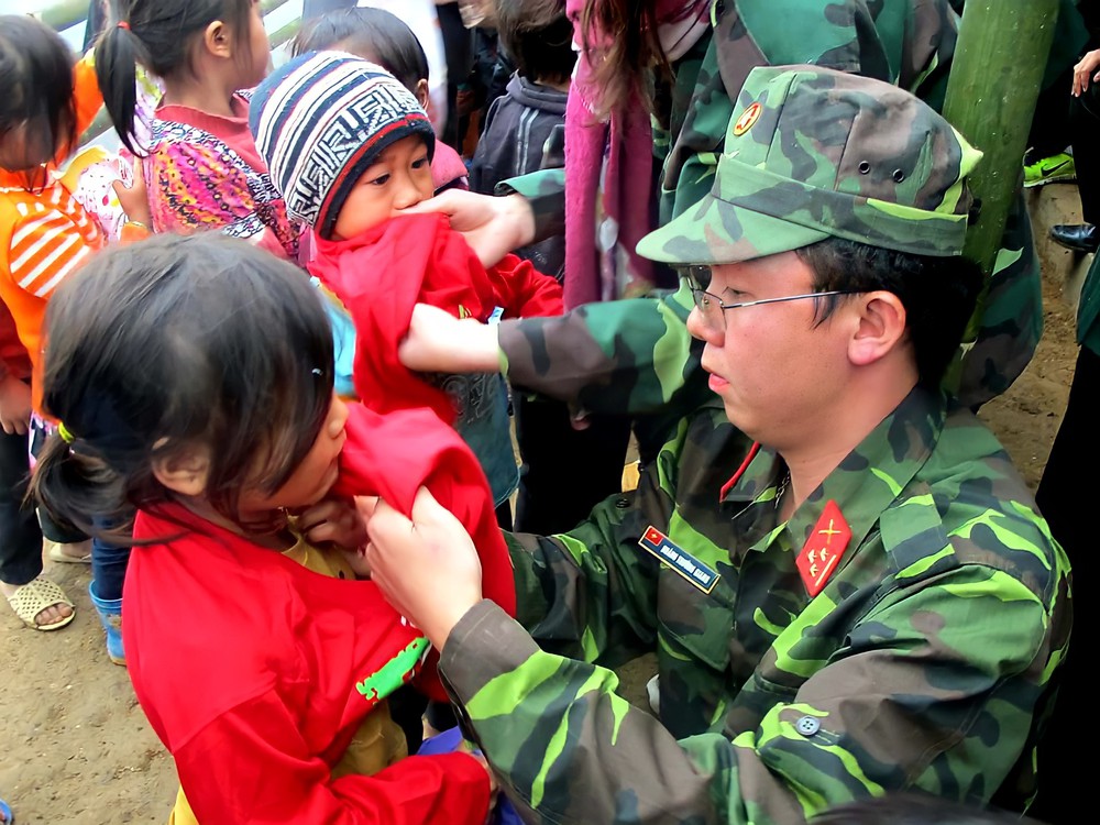 Thắp lên một que diêm - Ảnh 11.