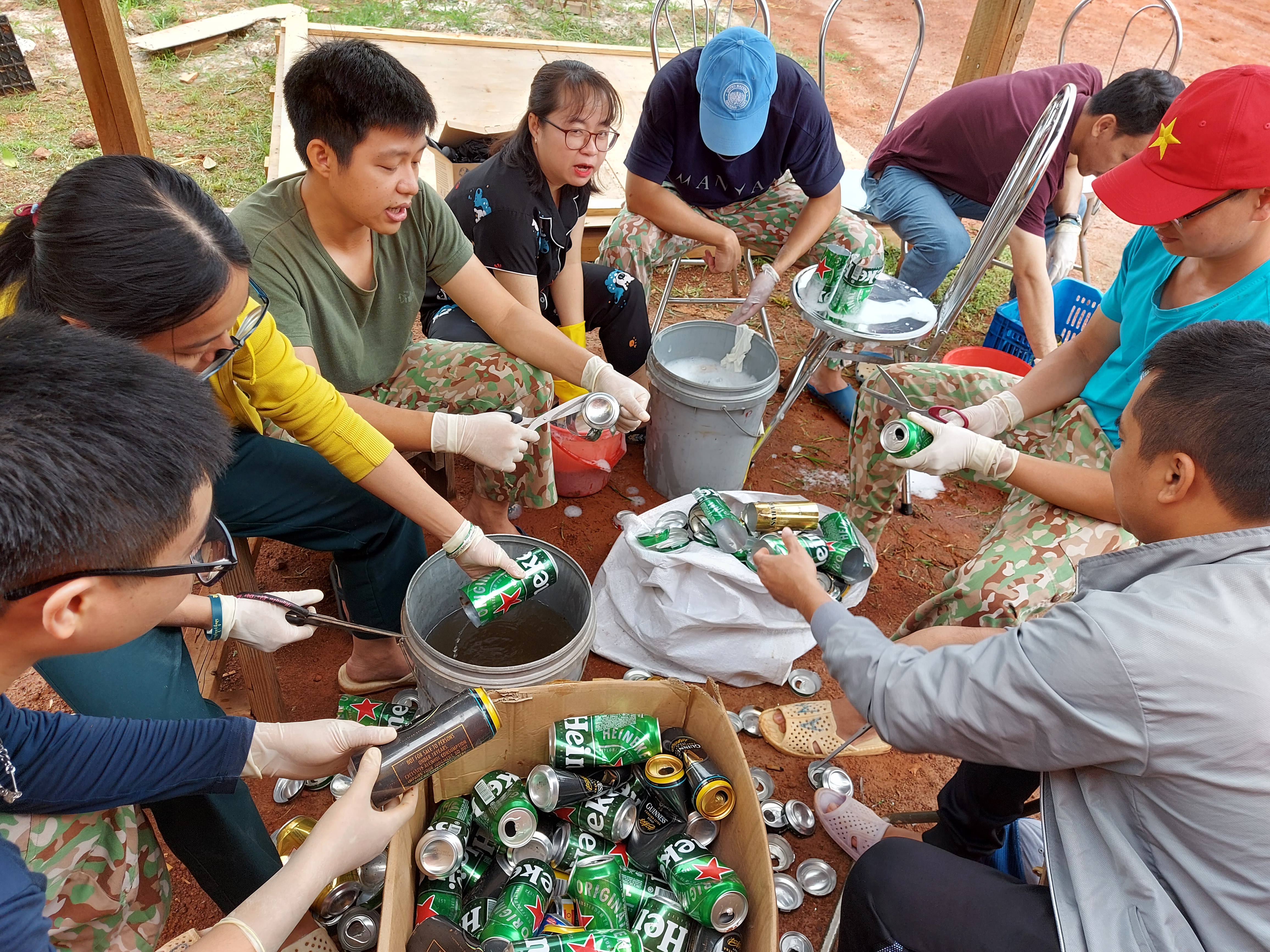 Vietnamese Green Berets join hands to protect the environment in their stationed areas while performing United Nations peacekeeping missions- Ảnh 66.