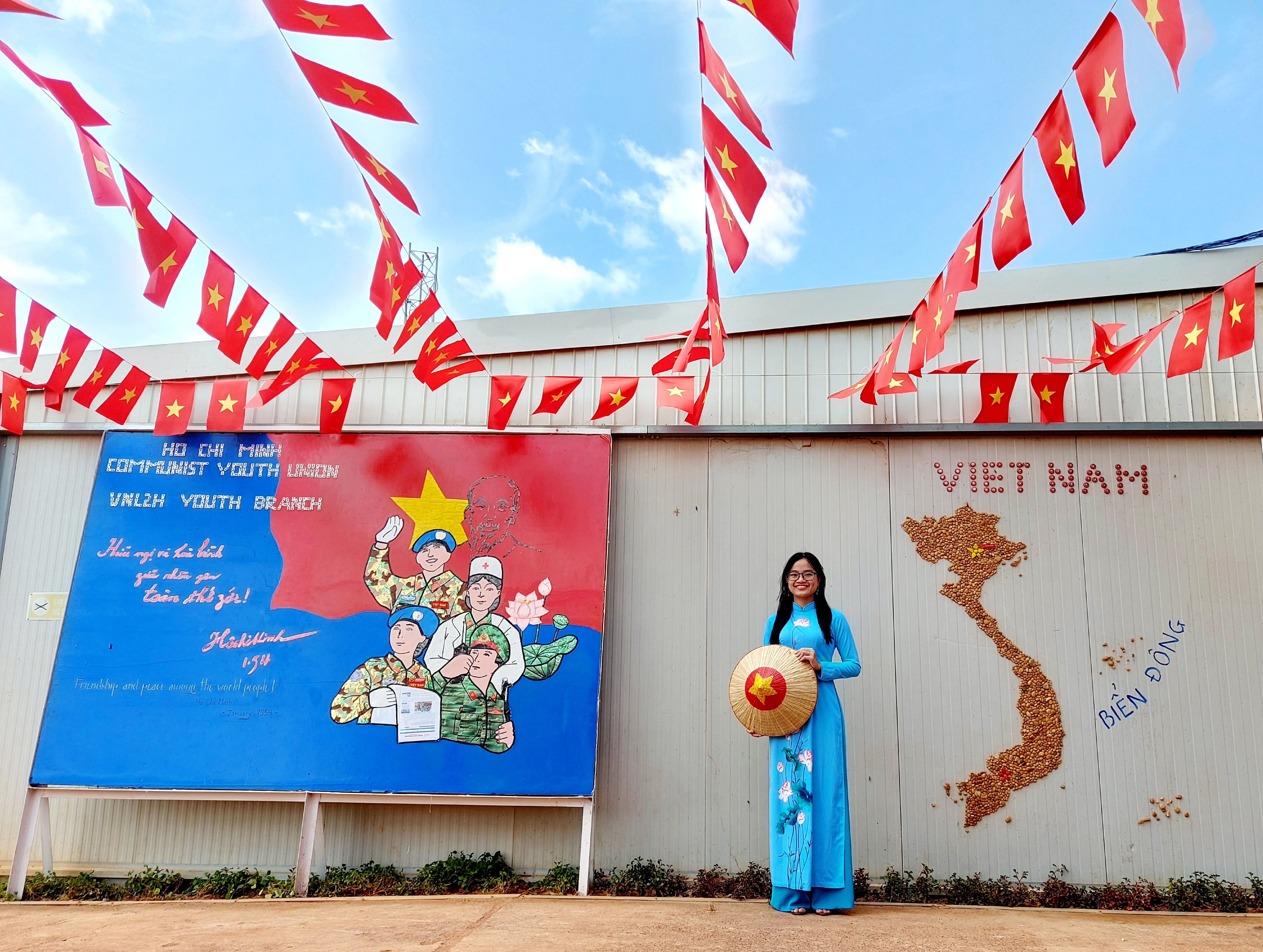 Vietnamese Green Berets join hands to protect the environment in their stationed areas while performing United Nations peacekeeping missions- Ảnh 70.