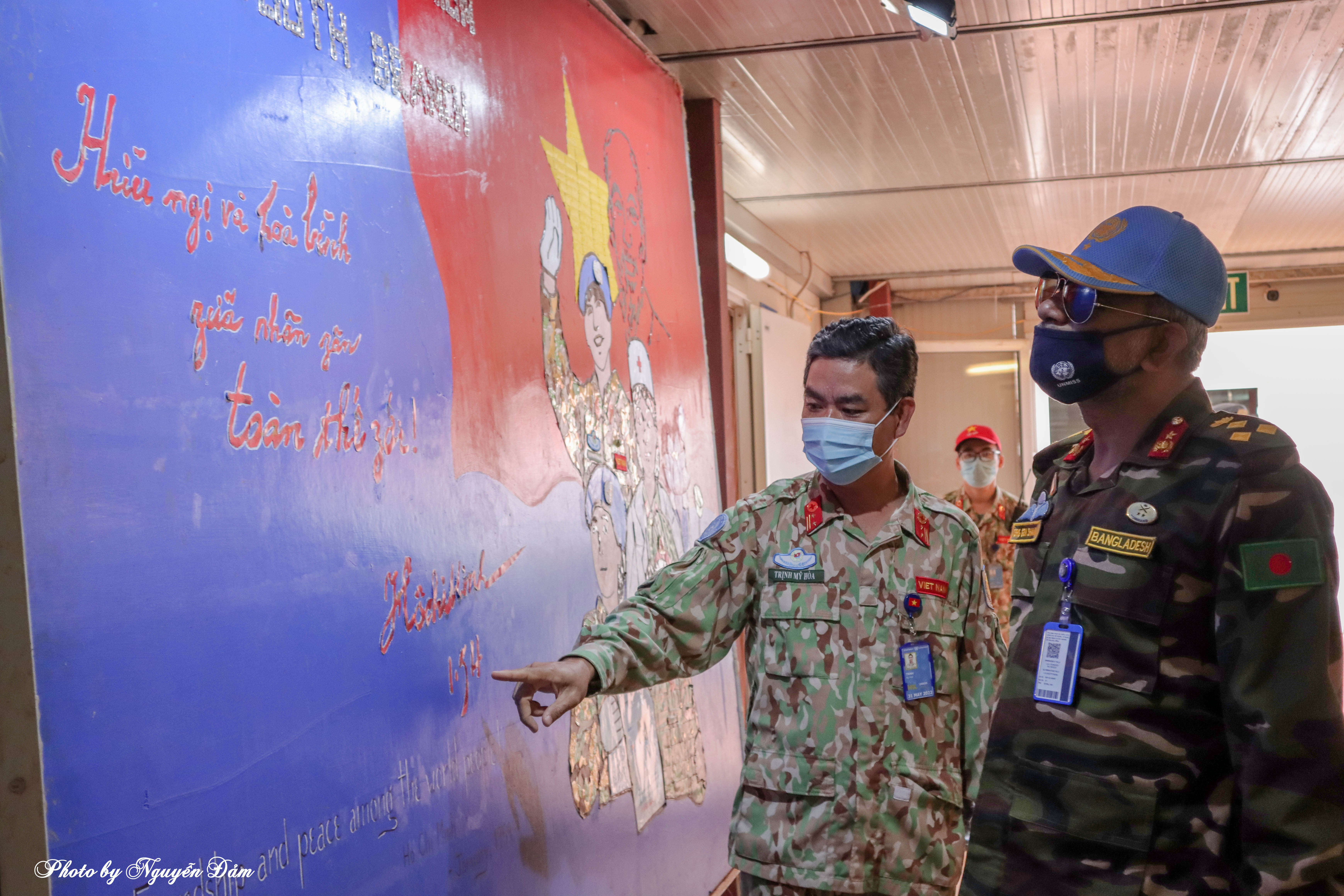 Vietnamese Green Berets join hands to protect the environment in their stationed areas while performing United Nations peacekeeping missions- Ảnh 104.