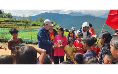 Sắc màu trên mây