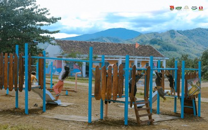 Sân Chơi Cầu Vồng